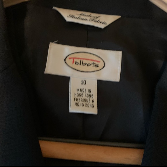 Black Talbot’s Women’s Blazer - Picture 4 of 7